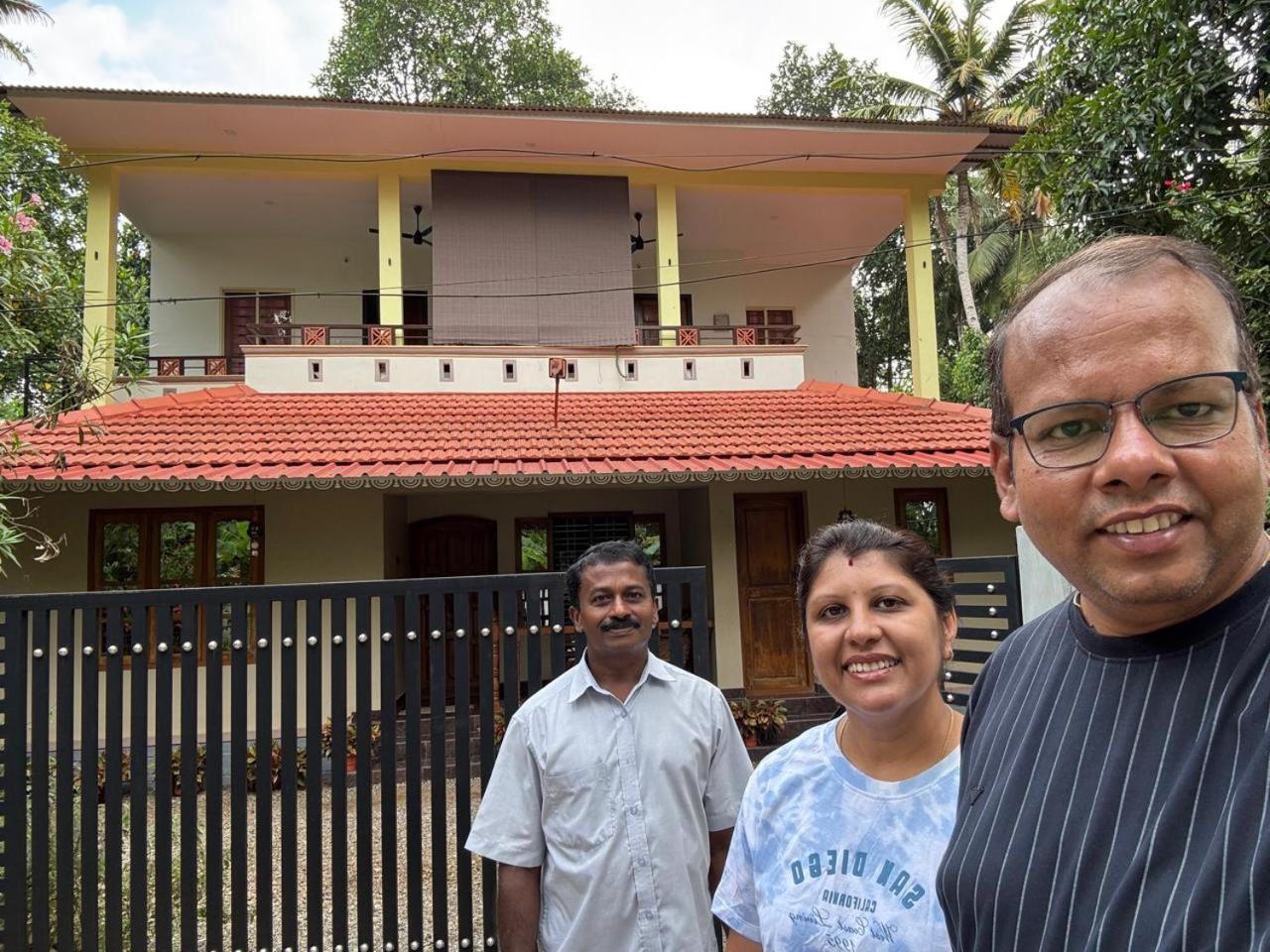 Munroe Vision Panakkattu Homestay Mundrothuruth Eksteriør bilde