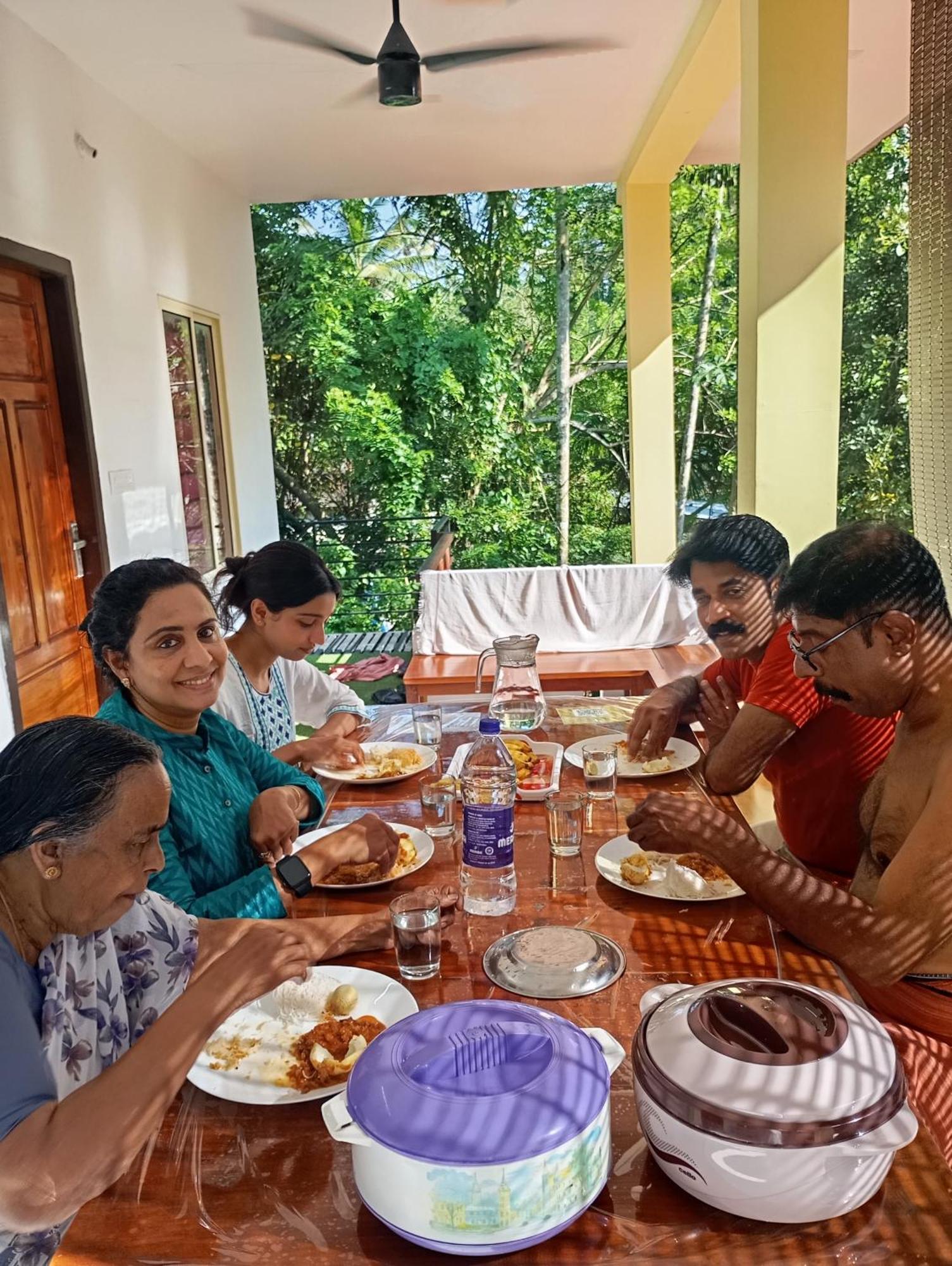 Munroe Vision Panakkattu Homestay Mundrothuruth Eksteriør bilde